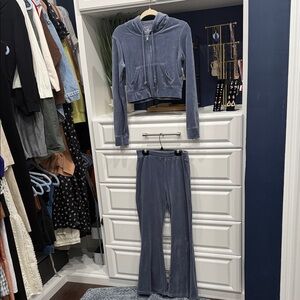 Hollister Velour Crop Zip Hoodie & Flared Sweatpants Set - Slate Blue - SZ Small